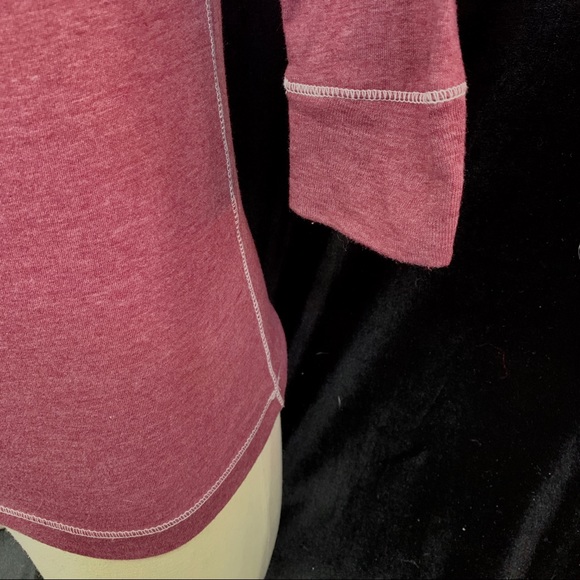 Initial Canadian make mauve/raspberry Heather T - Picture 4 of 5